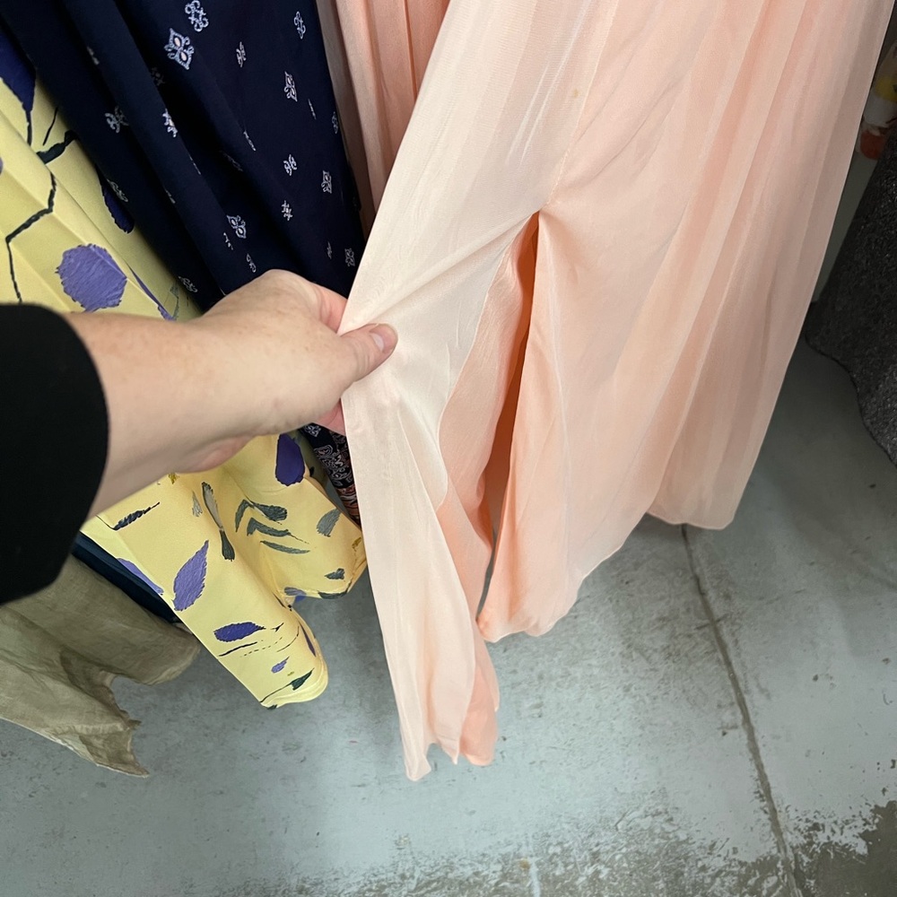David's Bridal Coral Lace Prom Dress - Picture 3 of 6